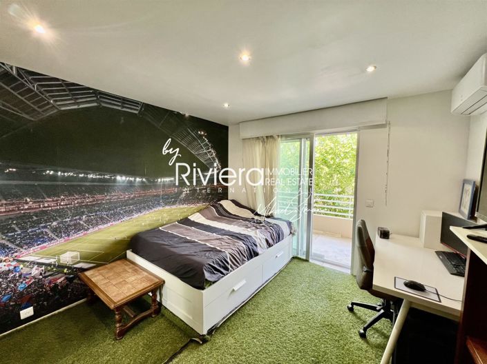 Image No.11-3 Bed Apartment for sale