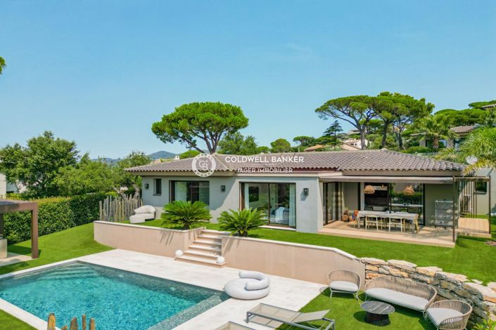 Image No.1-4 Bed House for sale