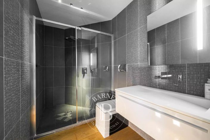 Image No.5-Apartment for sale