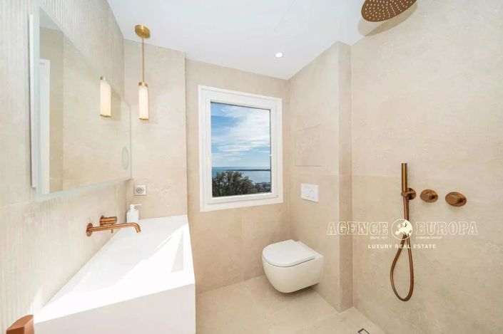 Image No.14-3 Bed Apartment for sale