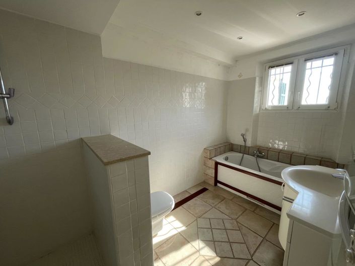 Image No.18-Maison de 3 chambres à vendre à Saint-Raphael