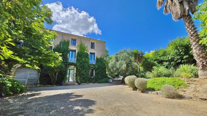 Image No.1-6 Bed House for sale