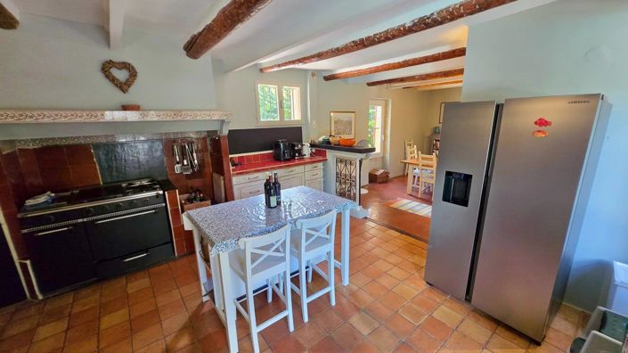 Image No.11-6 Bed House for sale