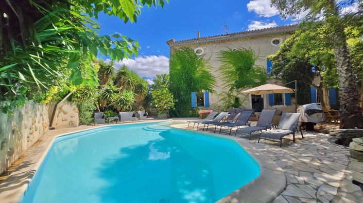 Image No.2-6 Bed House for sale