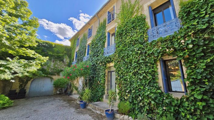 Image No.9-6 Bed House for sale