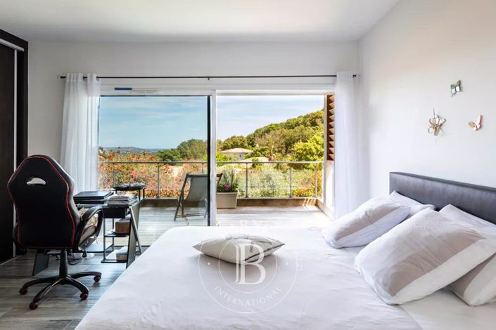 Image No.8-Maison à vendre à Porto-Vecchio