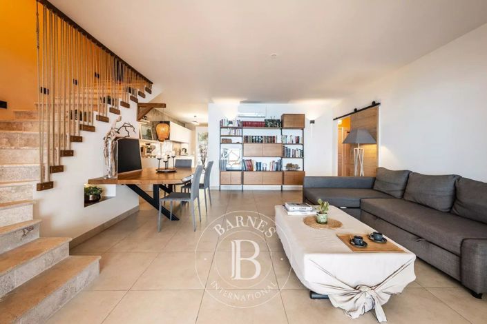 Image No.6-4 Bed Apartment for sale