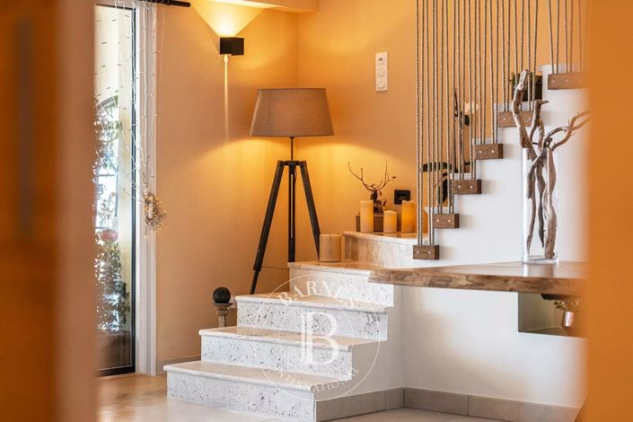 Image No.9-4 Bed Apartment for sale