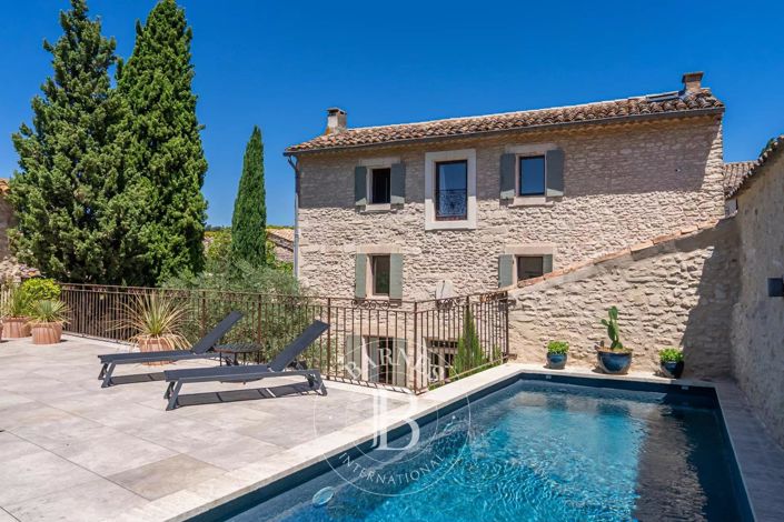 Image No.21-6 Bed House for sale