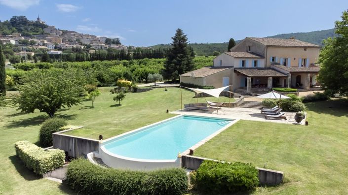 Image No.2-Maison de 6 chambres à vendre à Bonnieux