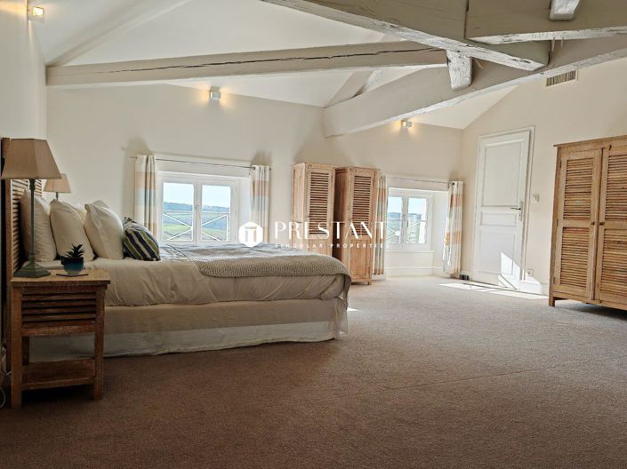 Image No.17-Propriété de 12 chambres à vendre à Angoulême