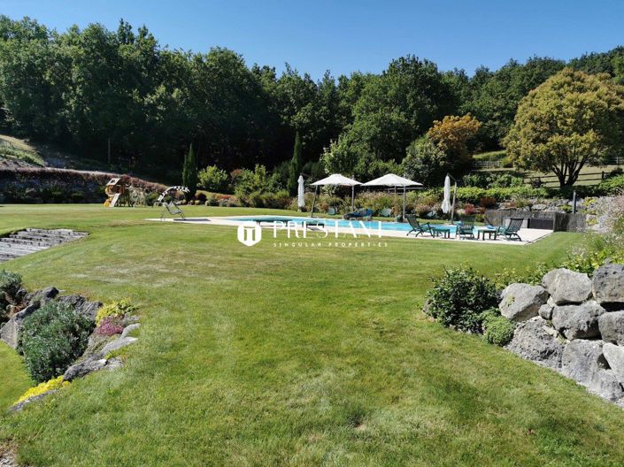 Image No.6-Propriété de 12 chambres à vendre à Angoulême