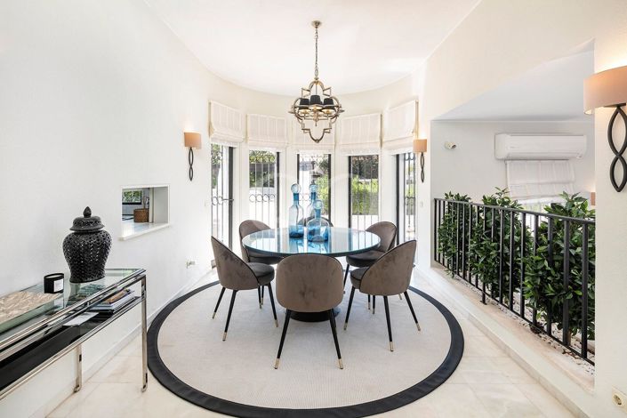 Image No.6-3 Bed House for sale