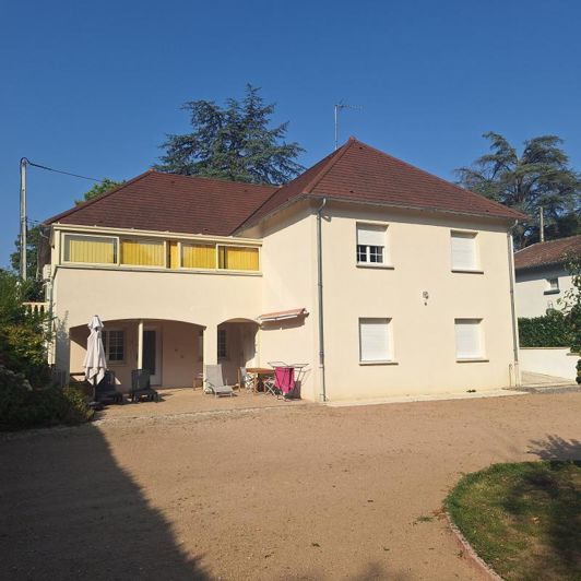 Image No.19-7 Bed House for sale