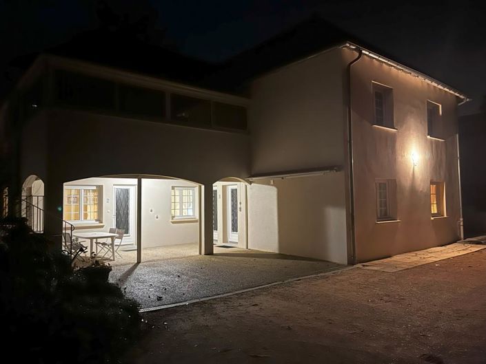 Image No.20-7 Bed House for sale