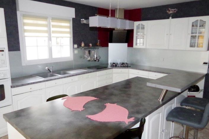 Image No.3-7 Bed House for sale