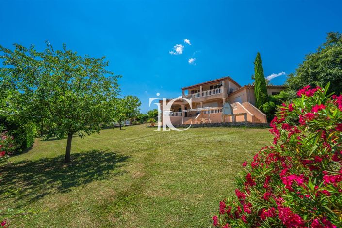 Image No.1-4 Bed House for sale