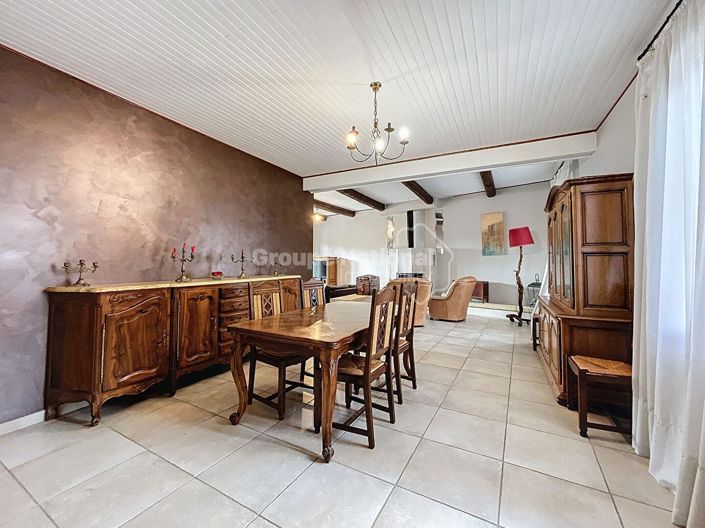 Image No.11-7 Bed House for sale