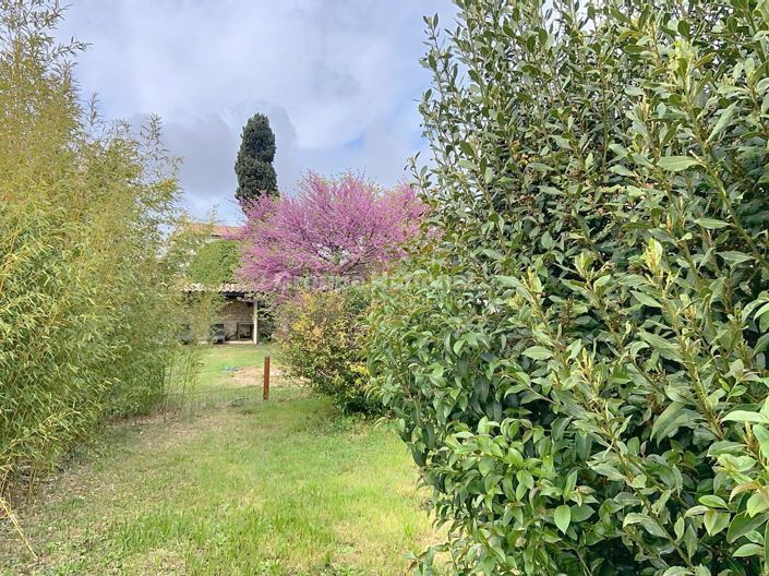 Image No.2-7 Bed House for sale