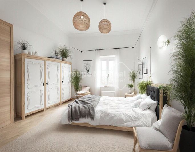 Image No.24-7 Bed House for sale