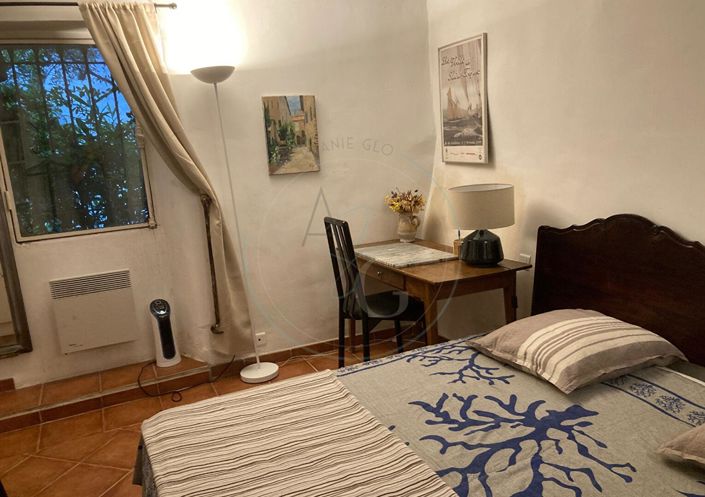 Image No.6-2 Bed House for sale