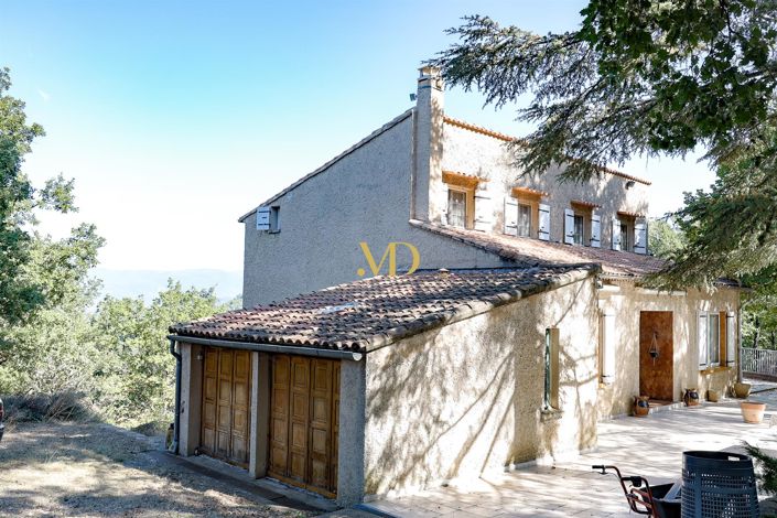 Image No.16-6 Bed House for sale