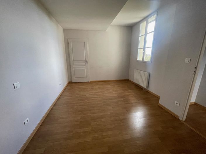 Image No.9-Appartement de 3 chambres à vendre à Oloron-Sainte-Marie