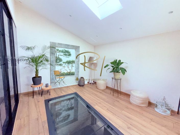 Image No.14-4 Bed House for sale