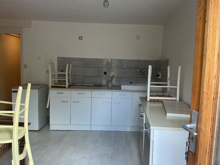 Image No.5-House for sale