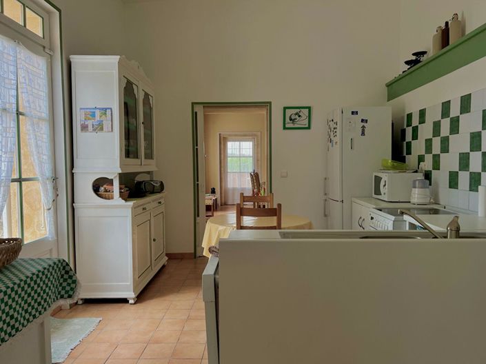 Image No.7-5 Bed House for sale