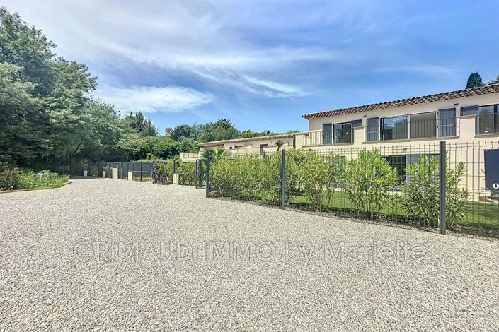 Image No.1-Appartement de 3 chambres à vendre à Grimaud
