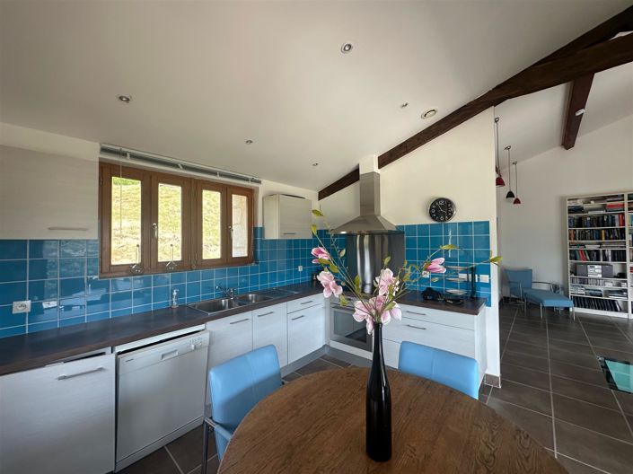 Image No.26-4 Bed House for sale