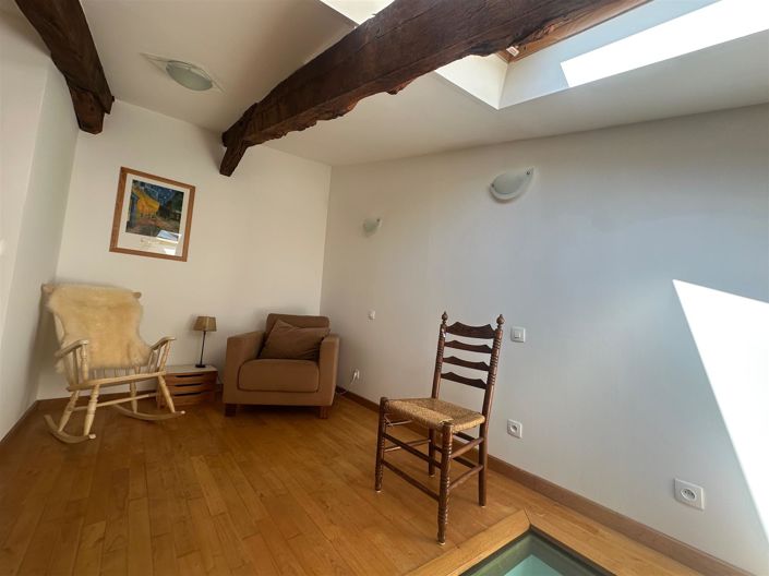 Image No.30-4 Bed House for sale