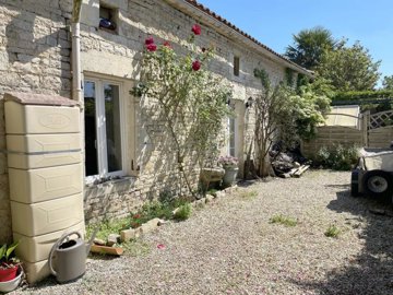 2 Bed House for sale