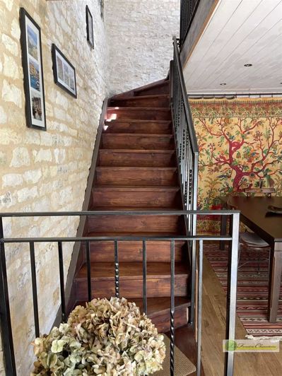 Image No.13-2 Bed House for sale