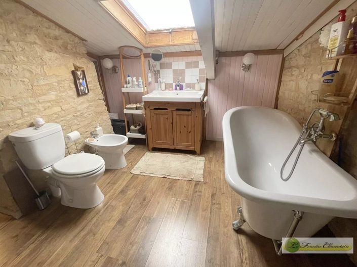 Image No.19-2 Bed House for sale