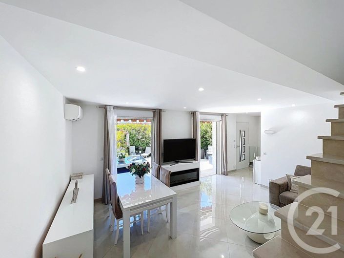 Image No.29-3 Bed House for sale