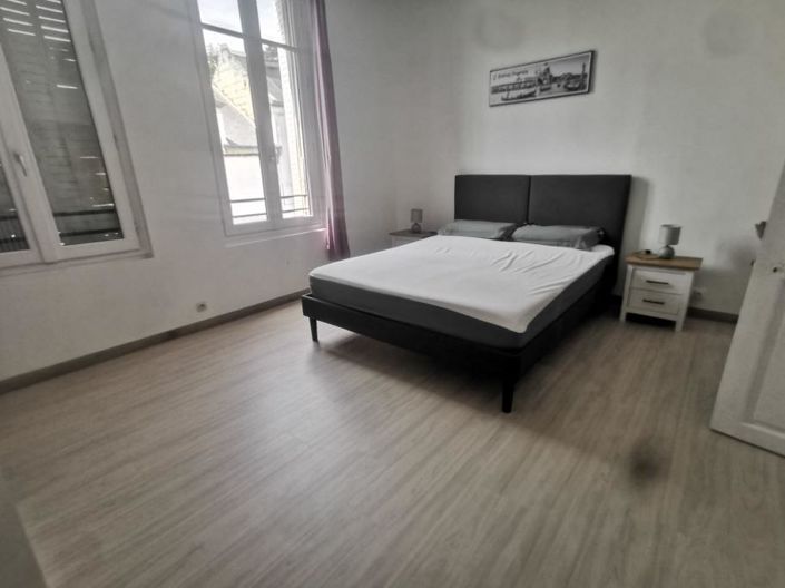 Image No.6-3 Bed House for sale