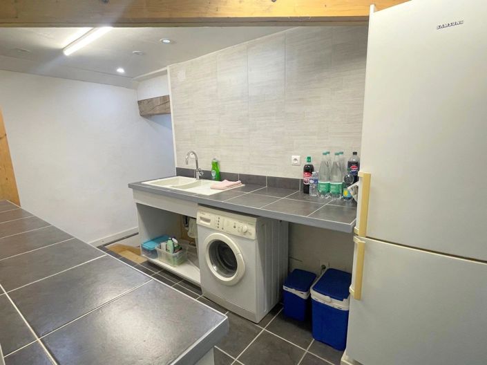 Image No.16-4 Bed House for sale