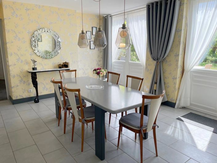 Image No.7-4 Bed House for sale