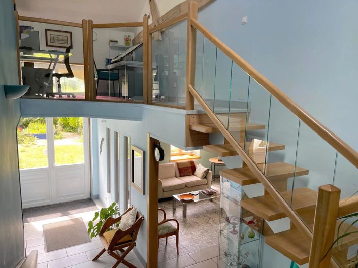 Image No.8-4 Bed House for sale