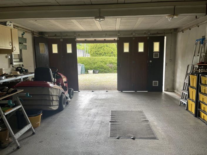 Image No.20-4 Bed House for sale