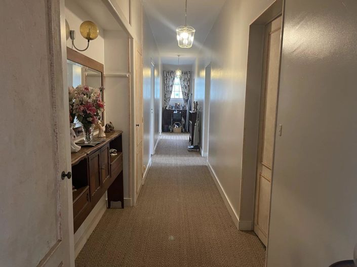 Image No.22-4 Bed House for sale