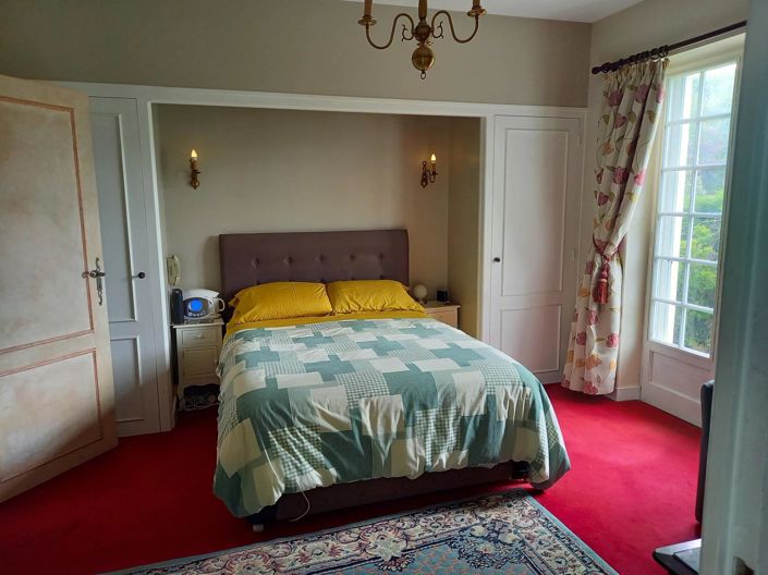 Image No.8-4 Bed House for sale