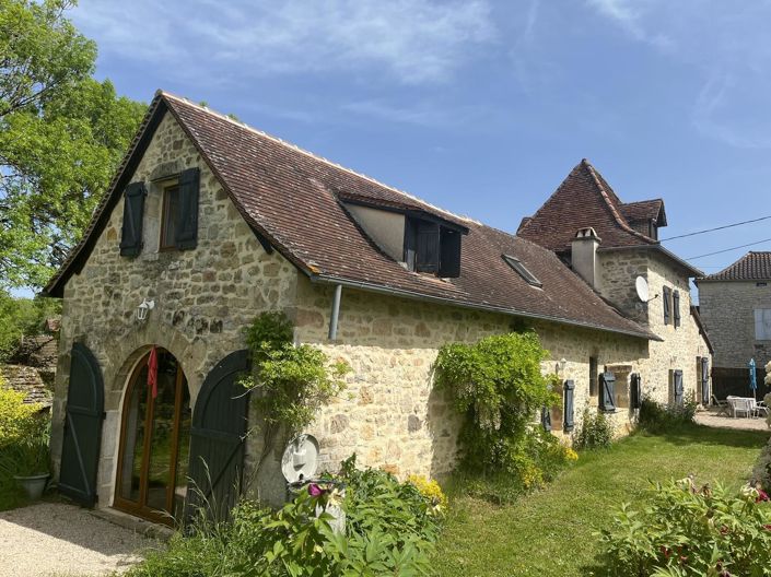 Image No.1-5 Bed House for sale