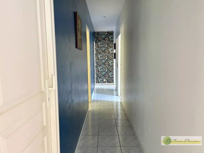 Image No.11-Maison de 4 chambres à vendre à Aigre