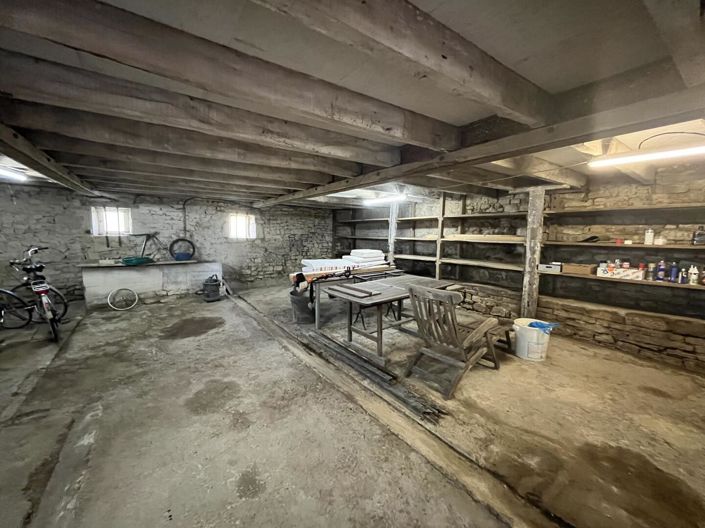 Image No.15-3 Bed House for sale