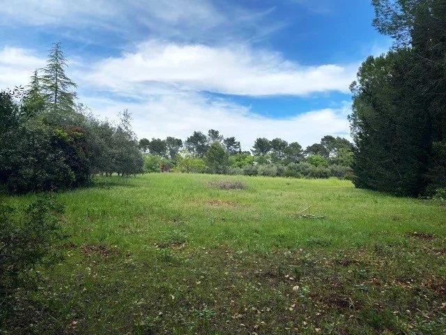 Image No.14-6 Bed House for sale