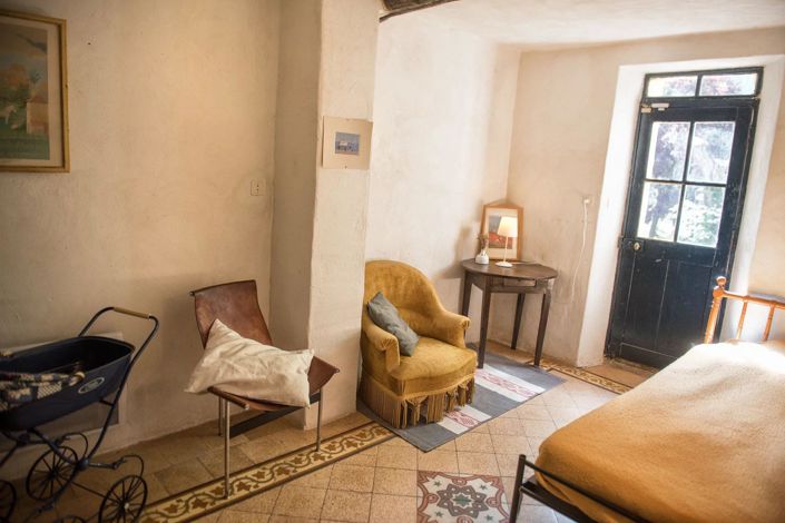 Image No.20-6 Bed House for sale