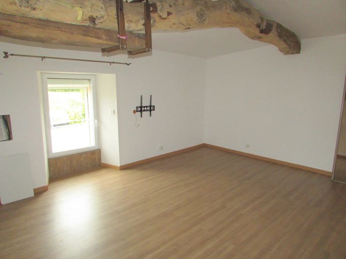 Image No.18-4 Bed House for sale